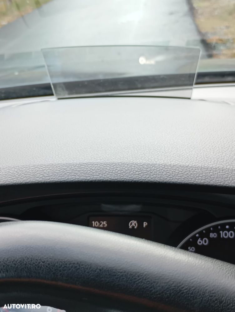Volkswagen Tiguan - 6