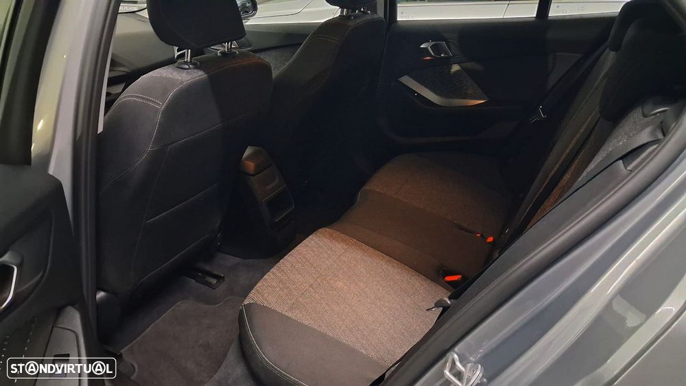 BMW 116 Standard - 25