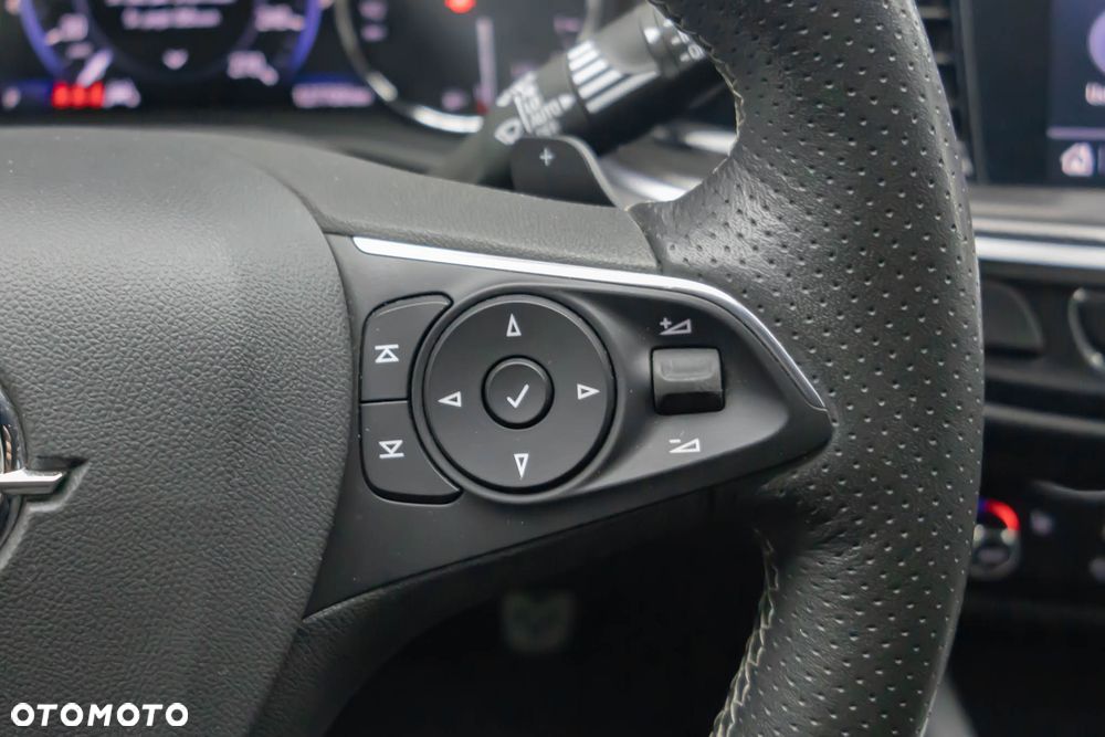 Opel Insignia 2.0 CDTI Ultimate S&S - 18