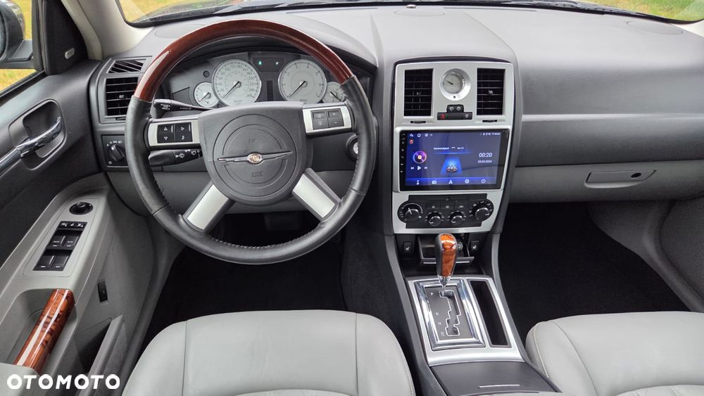 Chrysler 300C 3.0 V6 CRD - 21