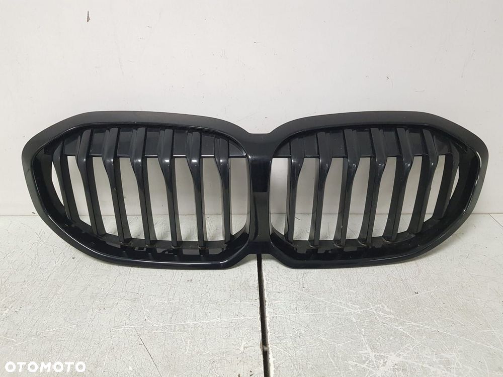 ORYGINALNY GRIL NERKI  BMW 1 F40 19-24  51135A39368 CZARNE SHADOW LINE - 2