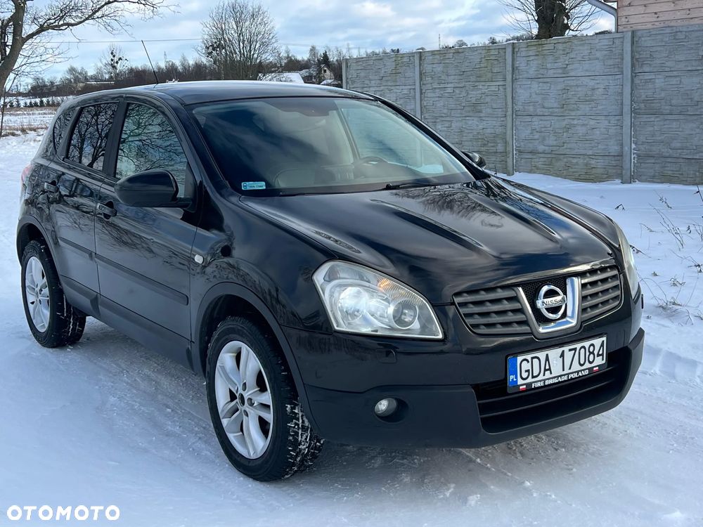 Nissan Qashqai 2.0 dCi 4x4 Tekna Premium - 4