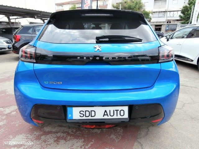 Peugeot e-208 50 kWh Allure - 7