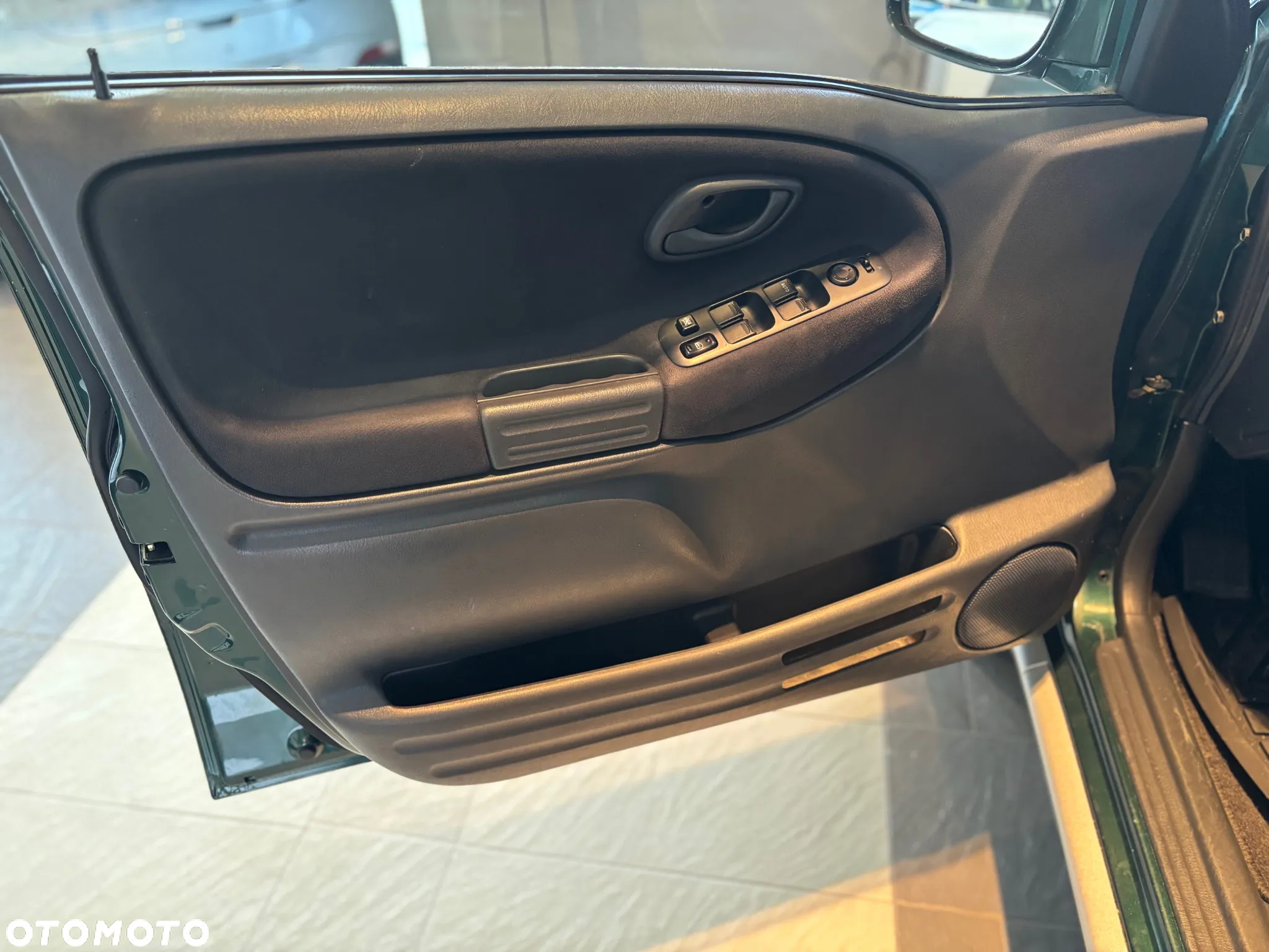 Suzuki Grand Vitara 2.0 Comfort - 17