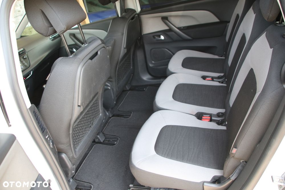 Citroën C4 Grand Picasso 2.0 HDi FAP (7-Sitzer) Exclusive - 16