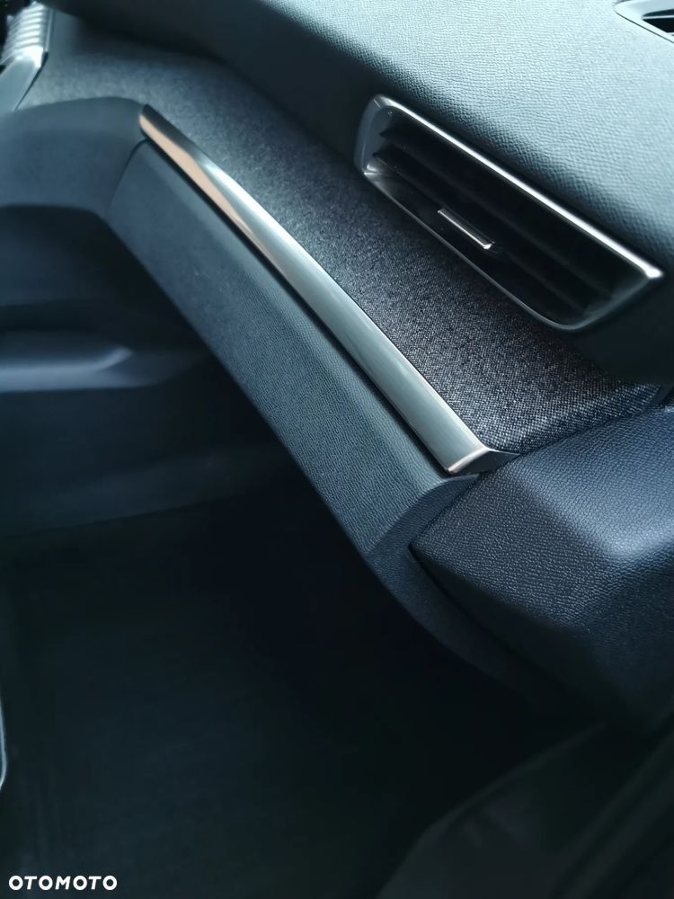 Peugeot 3008 BlueHDi 120 Stop & Start Allure - 11