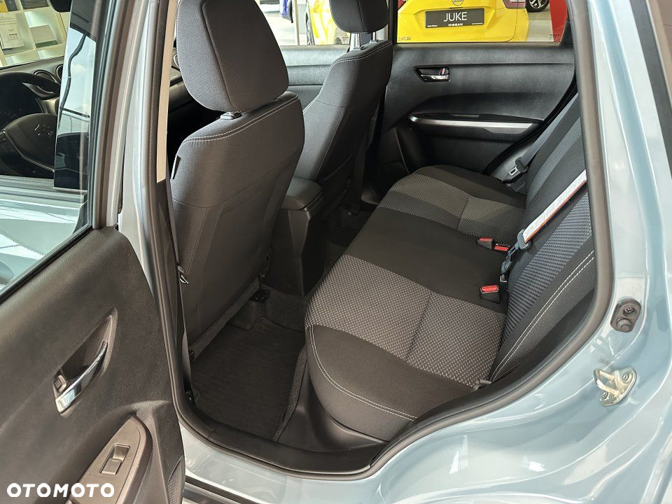 Suzuki Vitara - 10