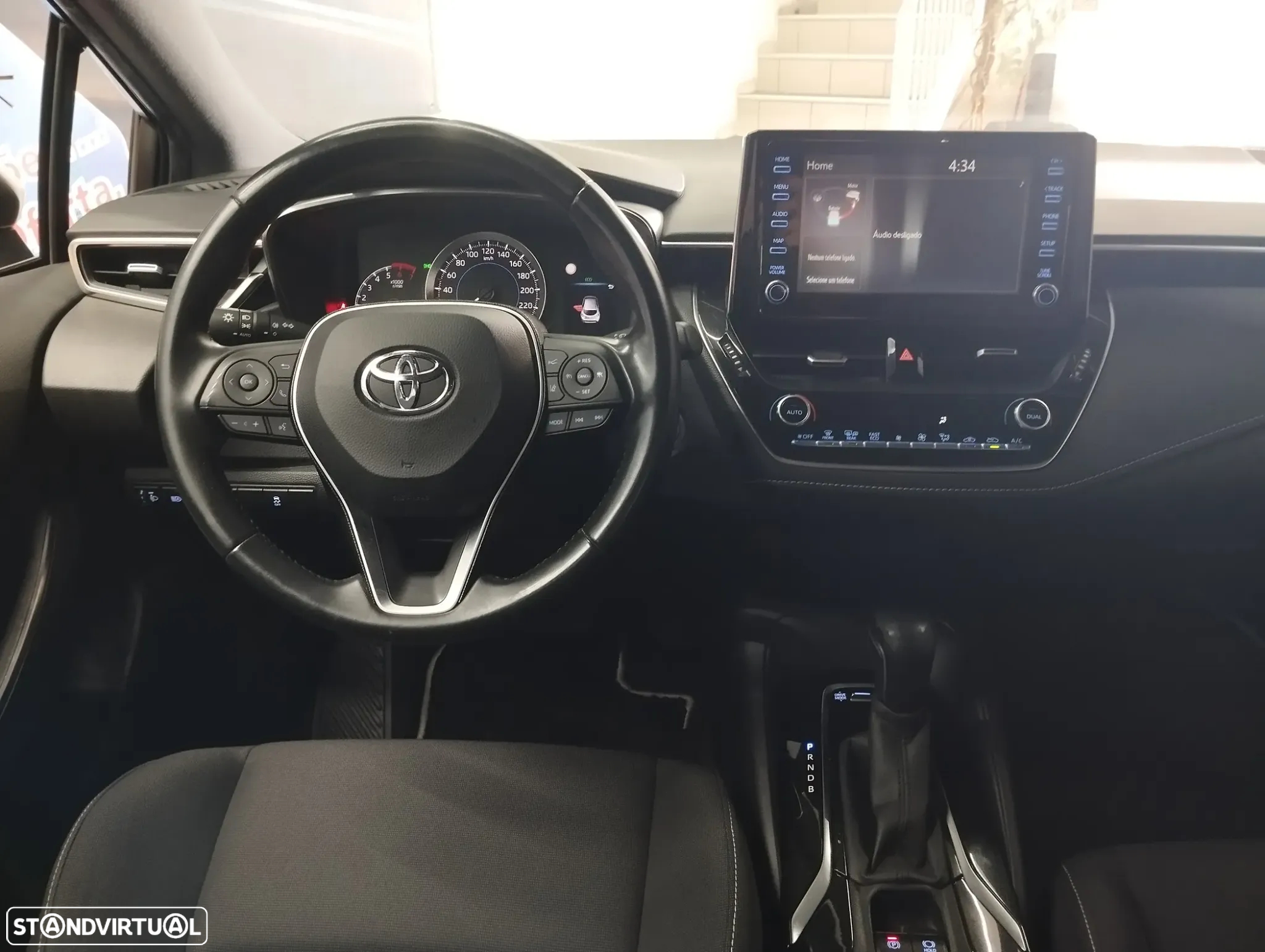 Toyota Corolla 1.8 Hybrid Comfort - 14
