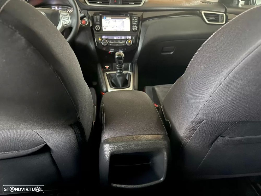 Nissan Qashqai 1.5 dCi Tekna Sport 18 360 - 48