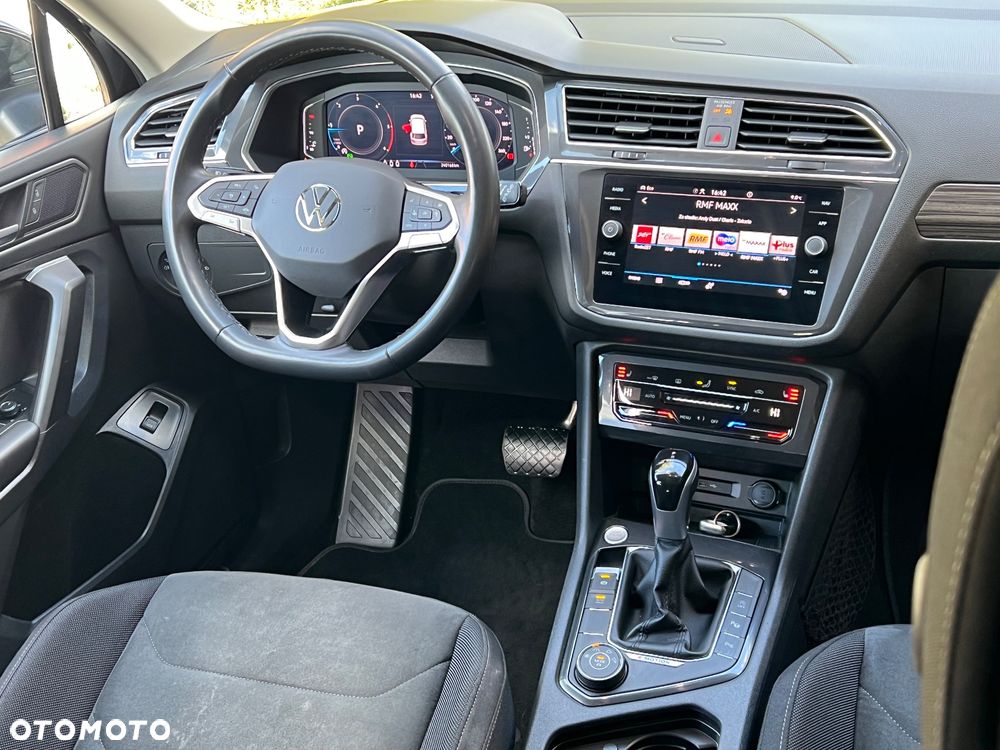Volkswagen Tiguan Allspace 2.0 TDI 4Mot Elegance DSG - 22