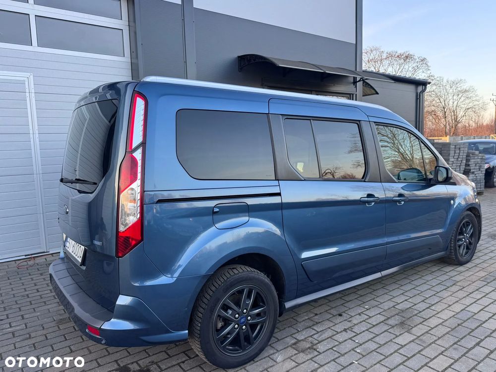 Ford Tourneo Connect Grand - 29