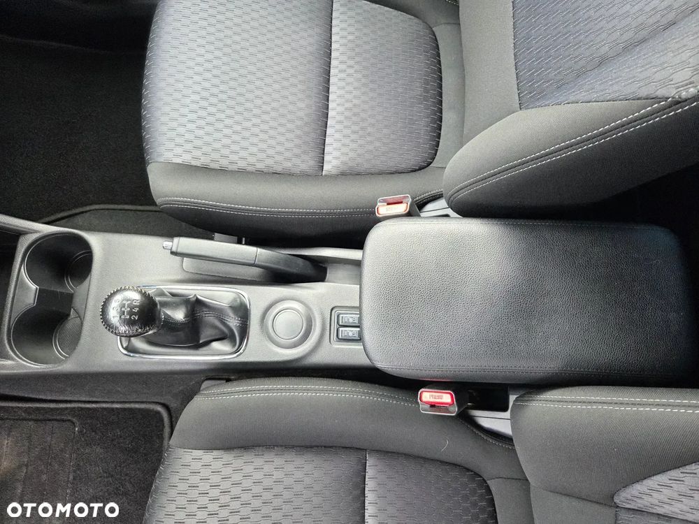 Mitsubishi Outlander 2.0 City Style 2WD - 25