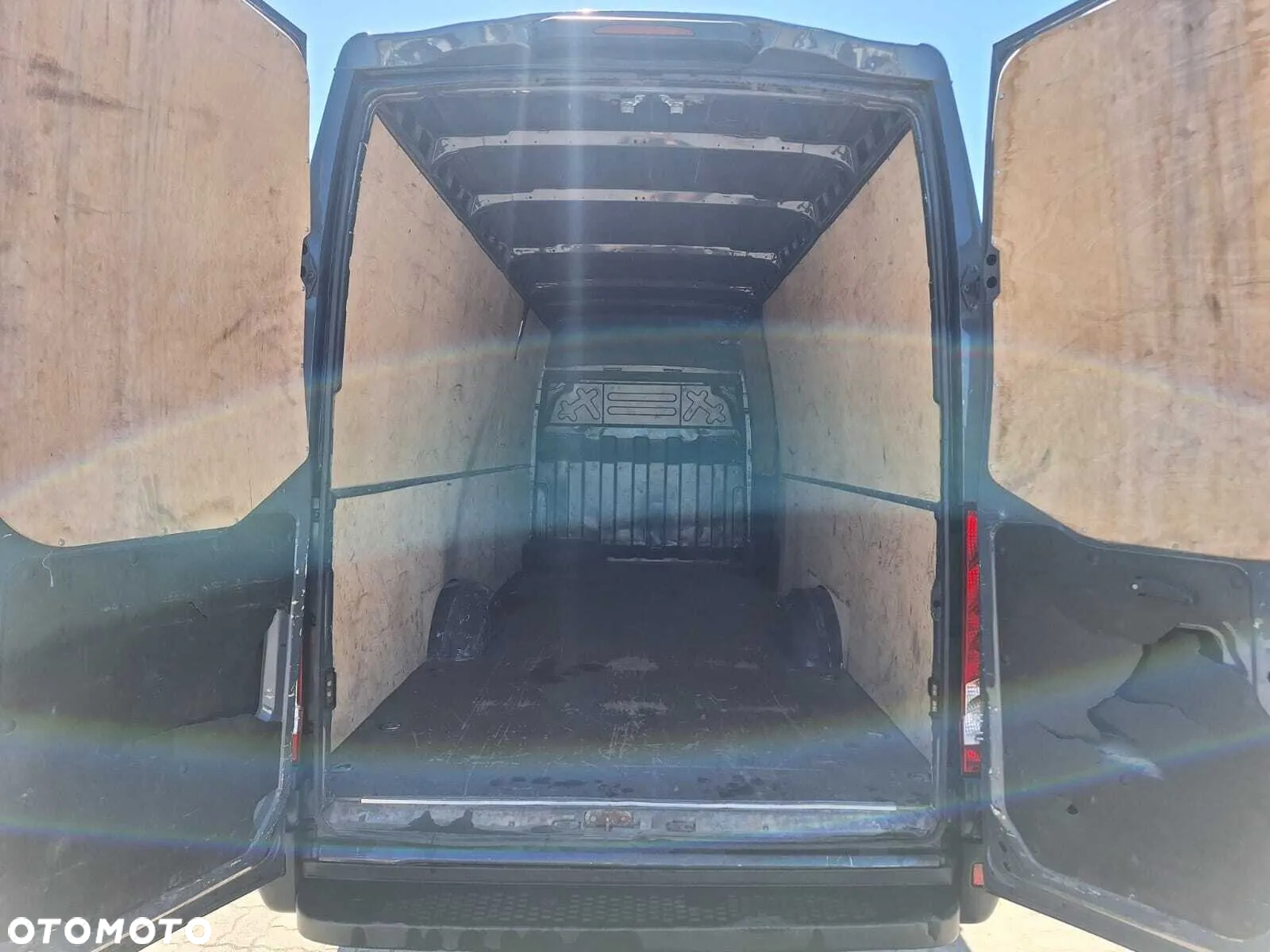 Iveco 35S18 16m3 Hak - 23