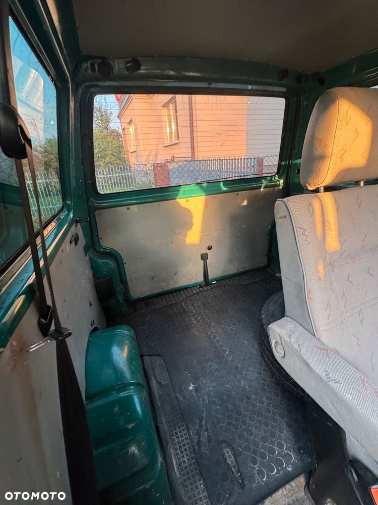 Volkswagen Transporter - 18