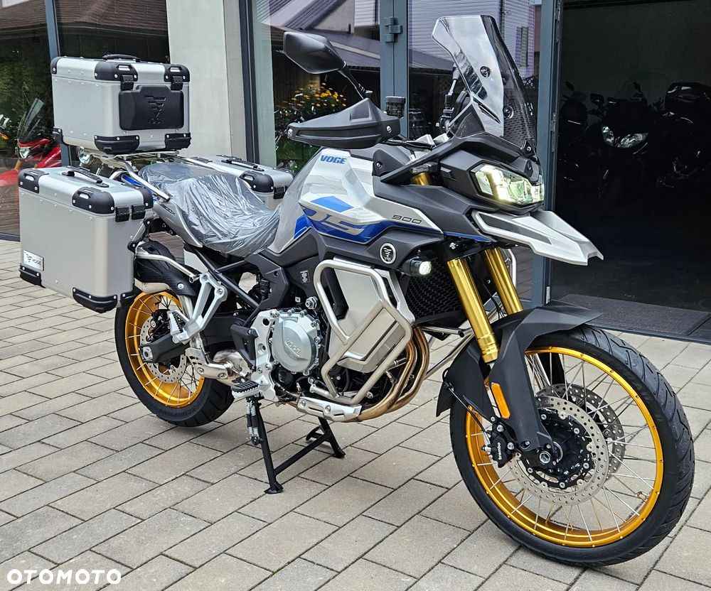 VOGE 900DSX - 23