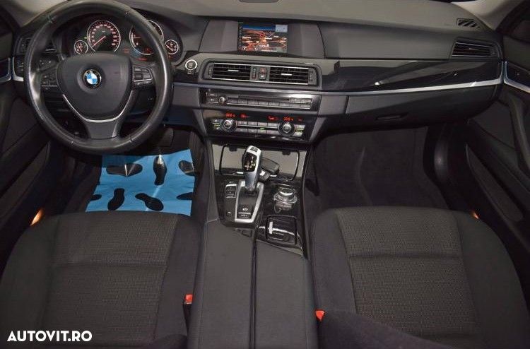 BMW Seria 5 520d - 8