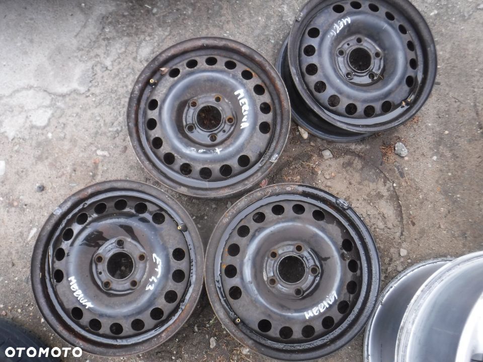 Meriva Corsa D  felgi 15 5X110 - 1