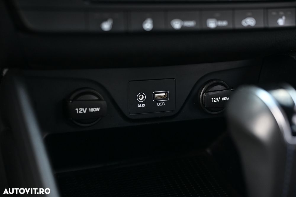 Hyundai Tucson 2.0 CRDI 4WD Automatik Style - 26