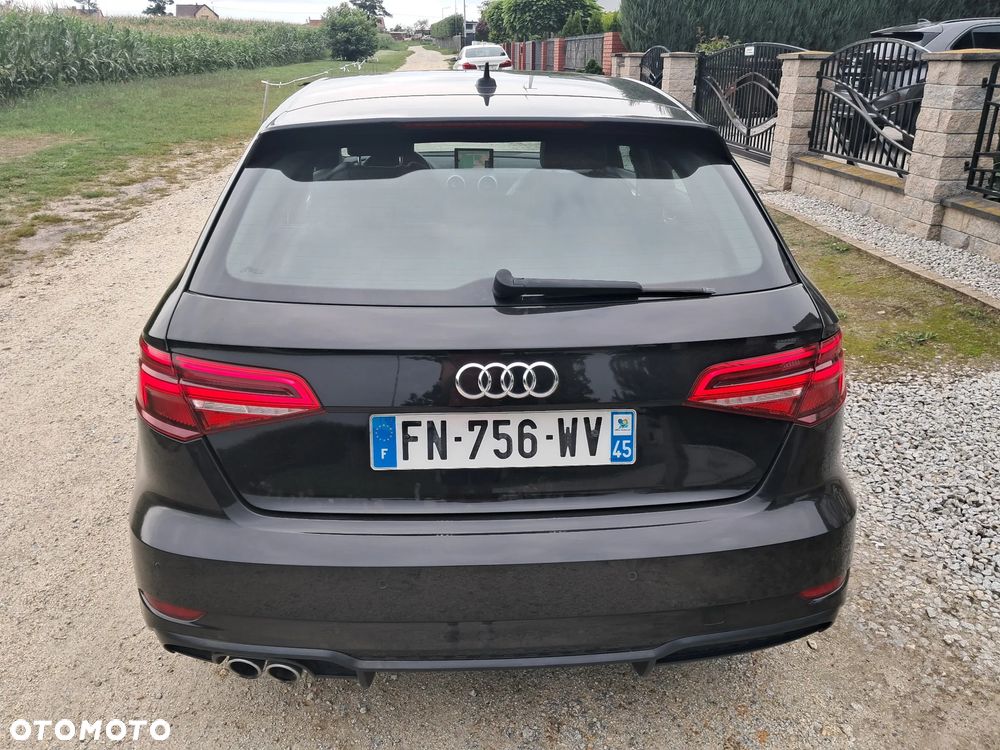 Audi A3 Sportback 2.0 TDI S line Sportpaket - 11