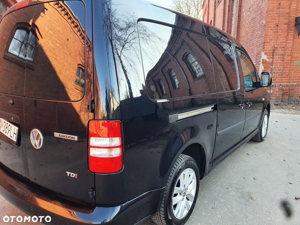 Volkswagen Caddy Maxi DSG - 4