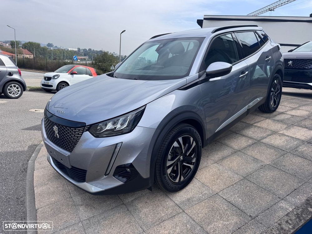 Peugeot 2008 1.2 PureTech Allure EAT8 - 2