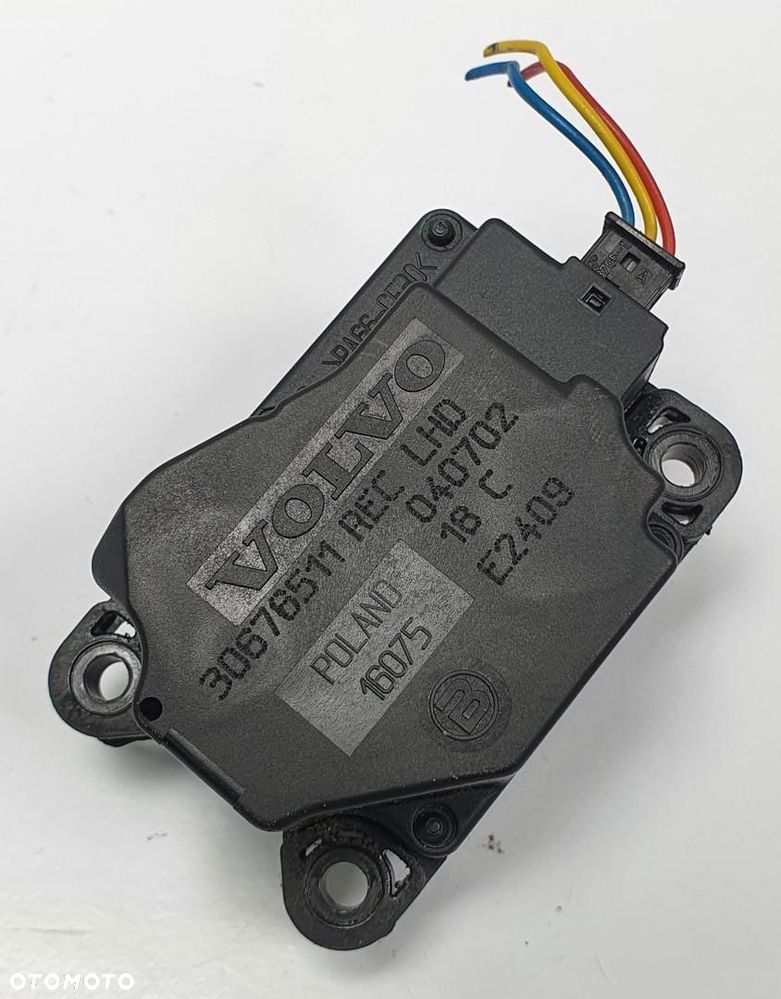 SILNICZEK NAGRZEWNICY VOLVO V70 II 30676511 - 1