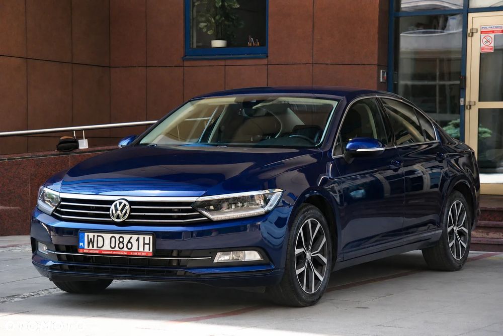 Volkswagen Passat 1.8 TSI BMT Comfortline DSG - 28