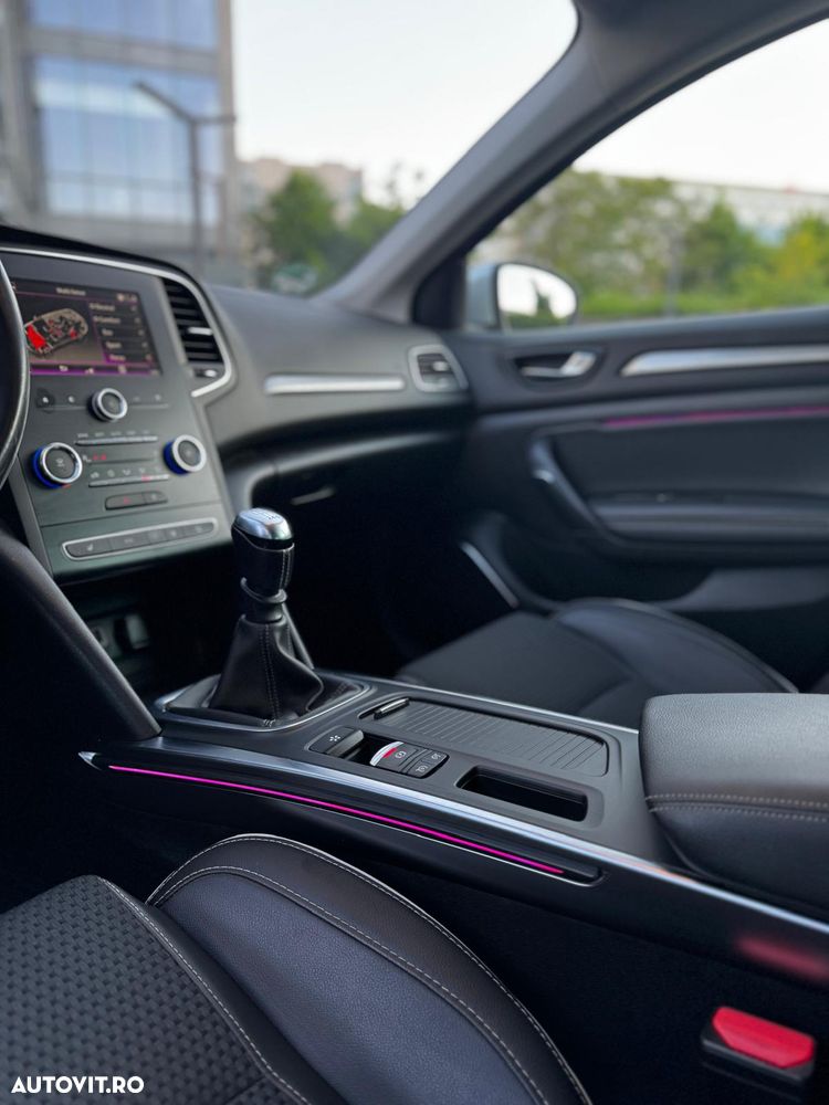 Renault Megane BLUE dCi Intens - 15