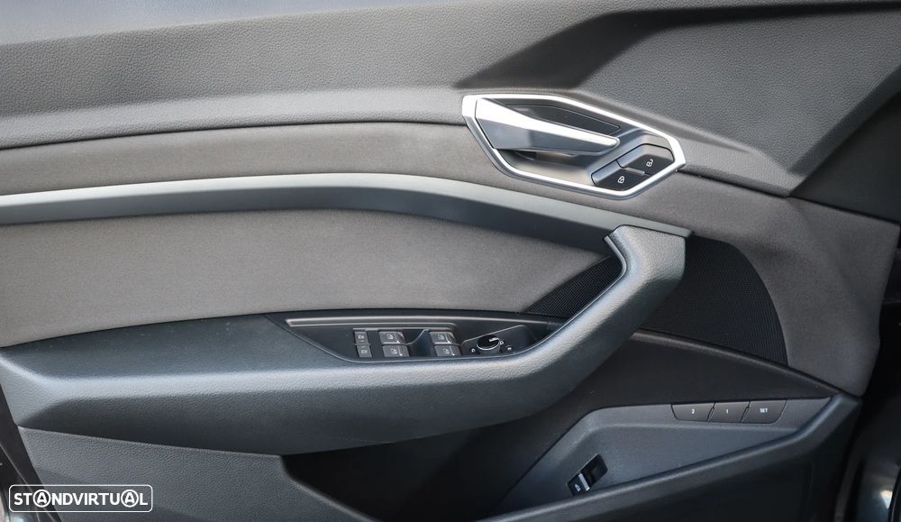 Audi e-tron 50 quattro - 14