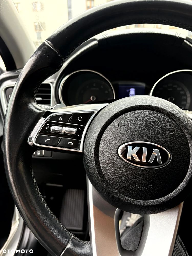 Kia Ceed 1.4 T-GDI M DCT - 25