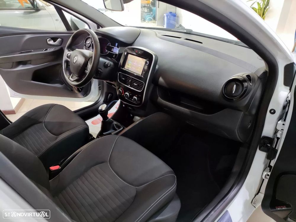 Renault Clio 0.9 TCe Limited - 22
