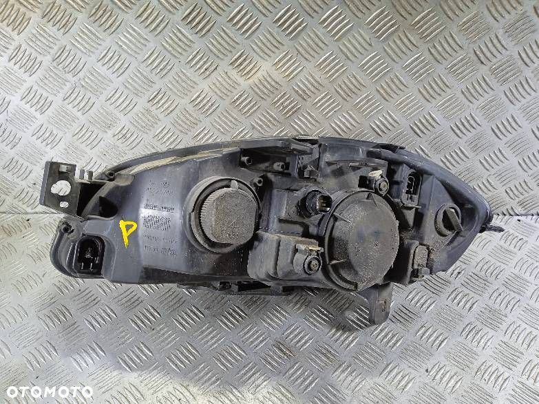 LAMPA PRAWA PRZEDNIA FIAT LINEA - 2