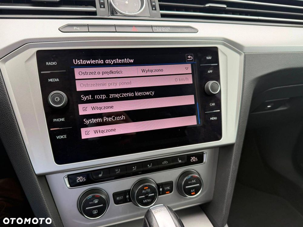 Volkswagen Passat 1.5 TSI EVO Comfortline DSG - 22