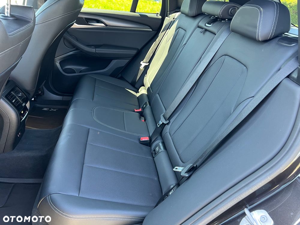BMW X3 xDrive20d mHEV sport - 28