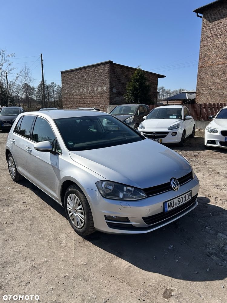 Volkswagen Golf 1.2 TSI BMT Trendline - 4