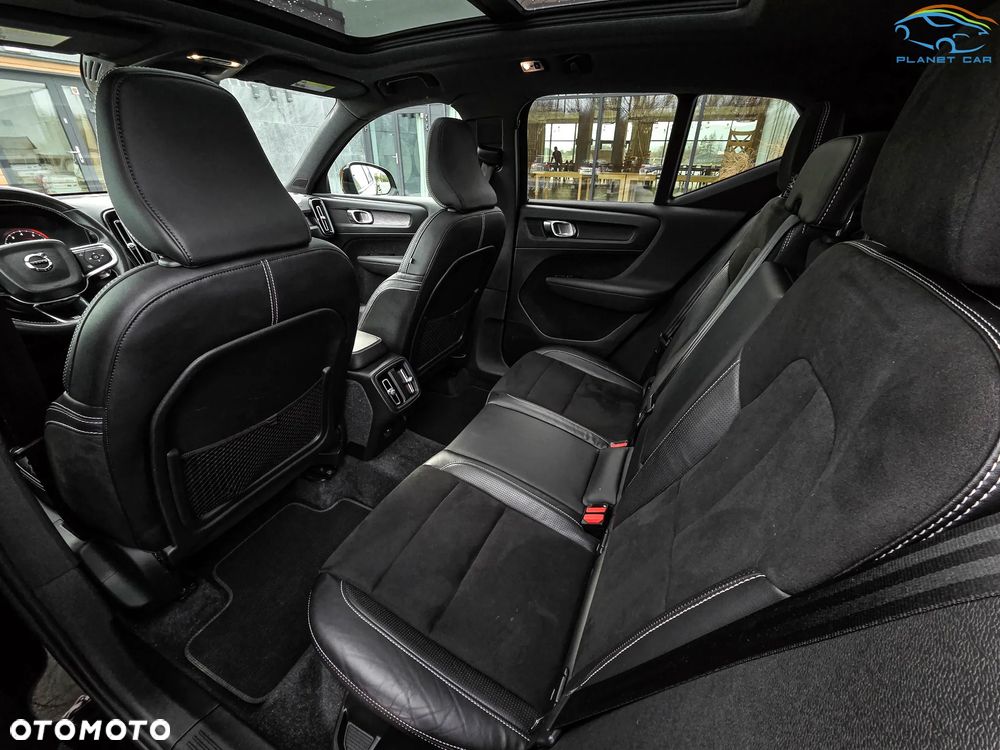 Volvo XC 40 B5 B AWD Geartronic RDesign - 17