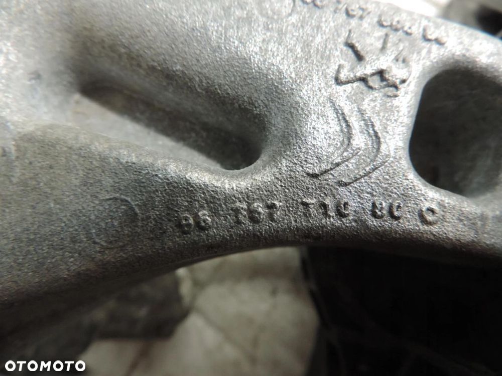 PODUSZKA SILNIKA ŁAPA OPEL CROSSLAND 1.2 9676771080 - 3