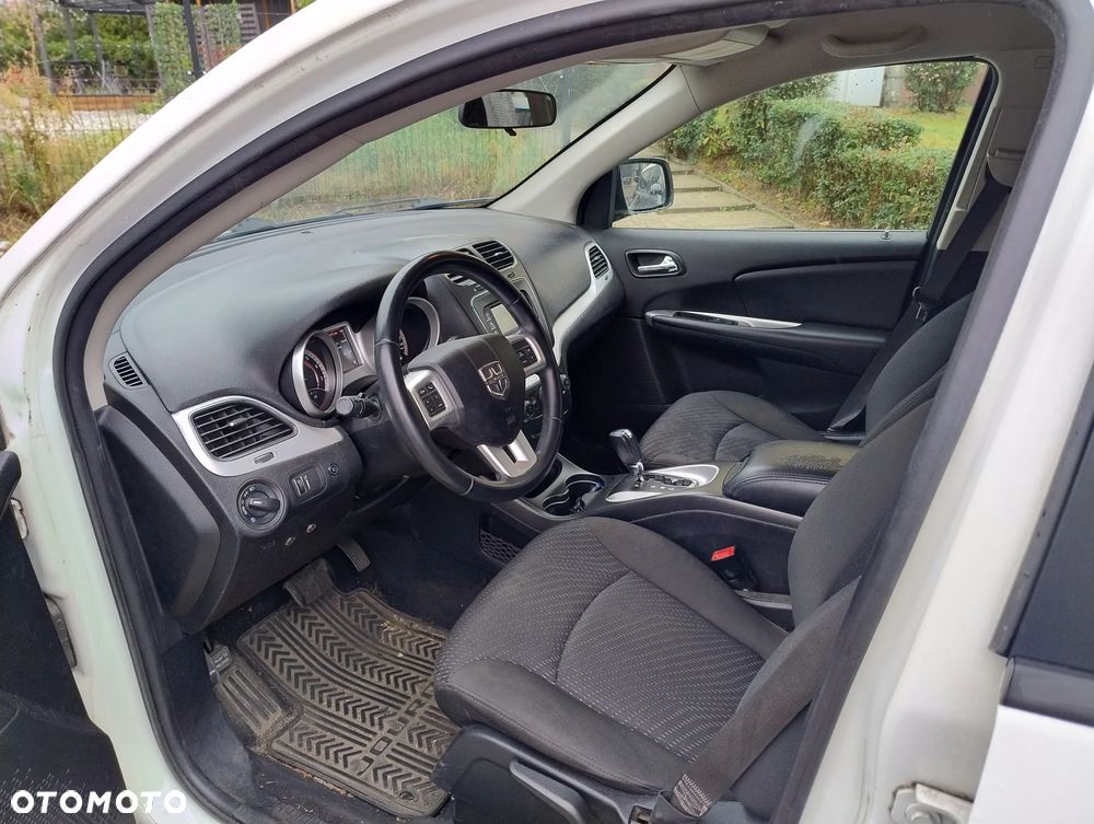 Dodge Journey - 7