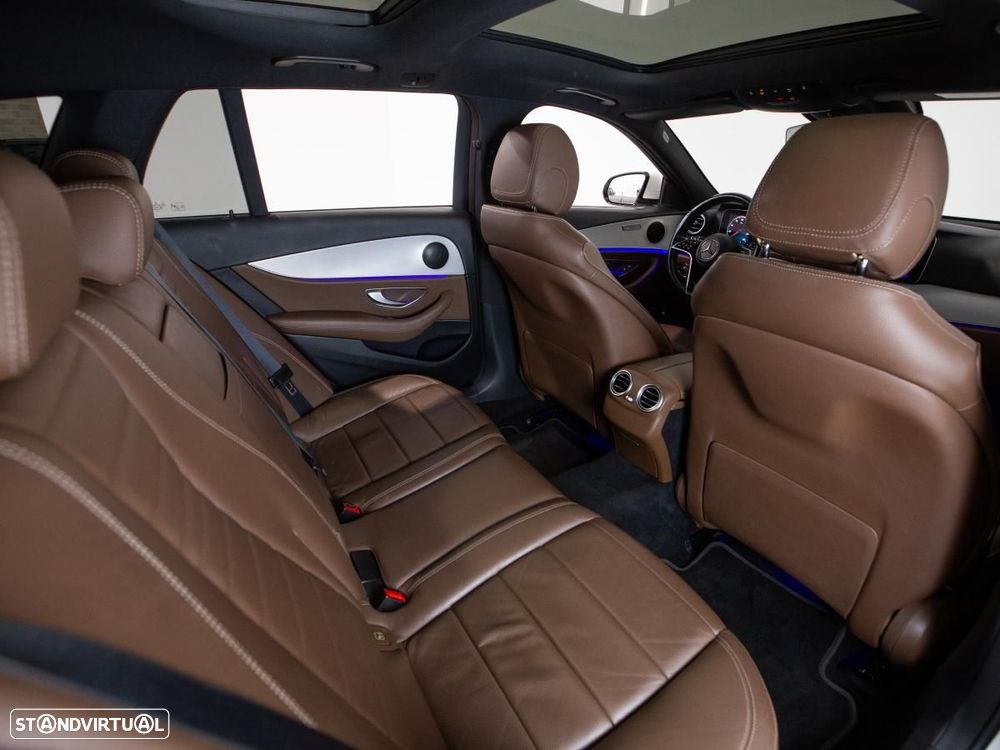 Mercedes-Benz E 220 d Avantgarde - 11