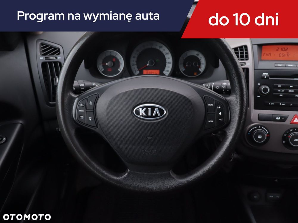Kia Ceed - 18
