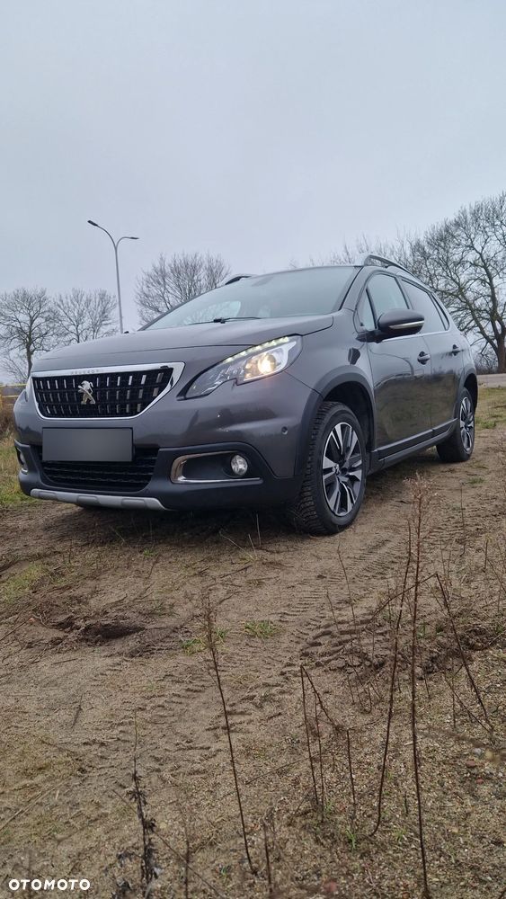 Peugeot 2008 1.2 Pure Tech GPF Allure S&S - 1