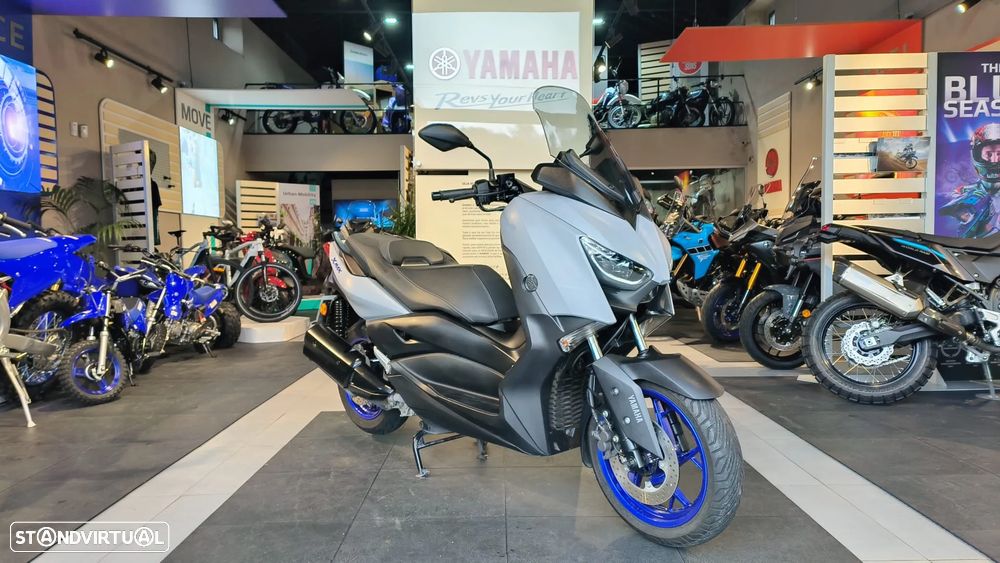 Yamaha X-Max  300