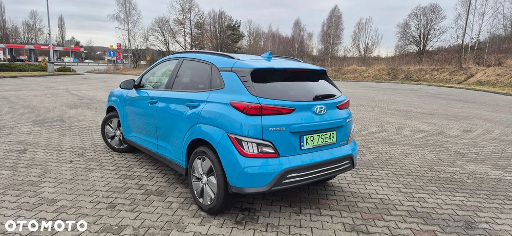 Hyundai Kona 64kWh Premium - 4