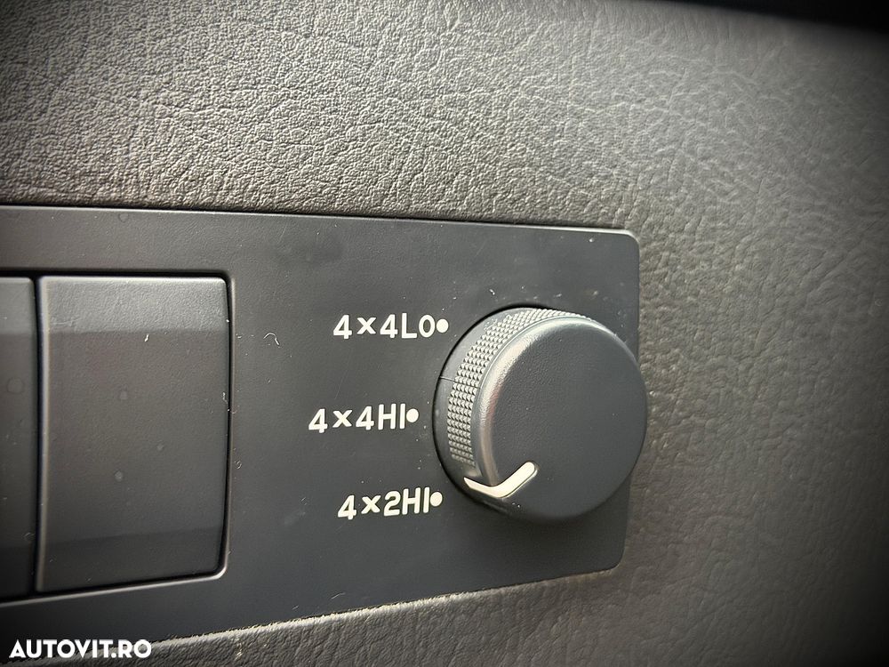 Kia Sorento 2.5 CRDi VGT EX - 25