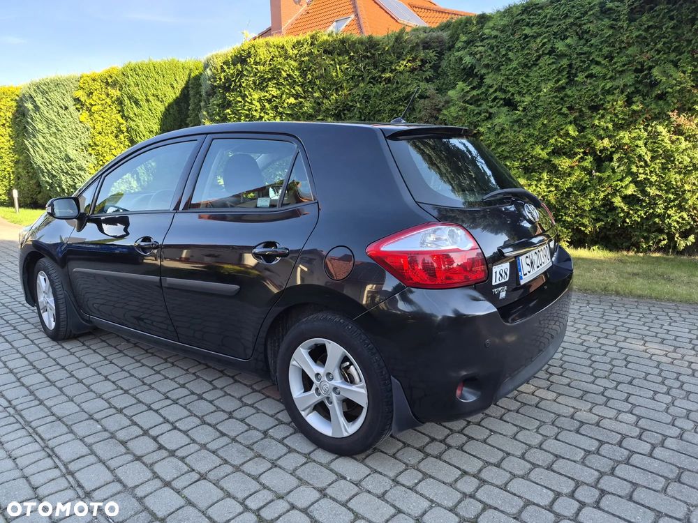Toyota Auris - 19