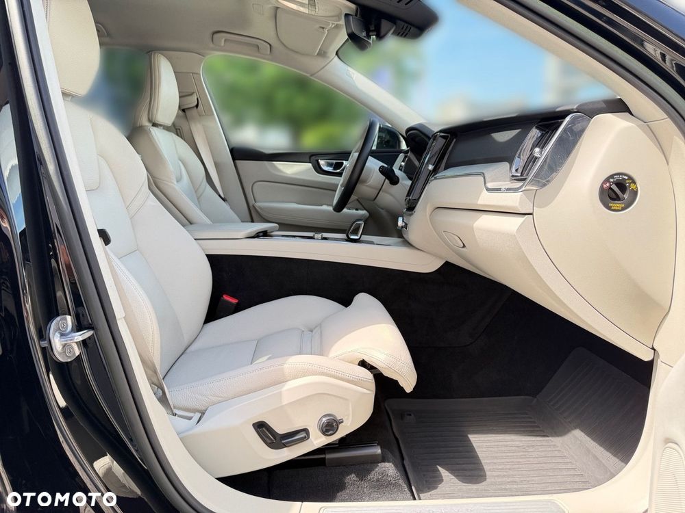 Volvo XC 60 - 26