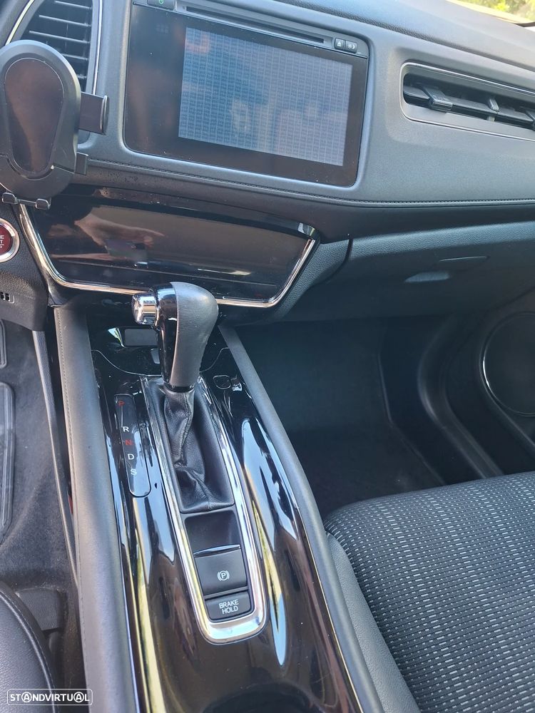 Honda HR-V 1.5 i-VTEC CVT Elegance - 12