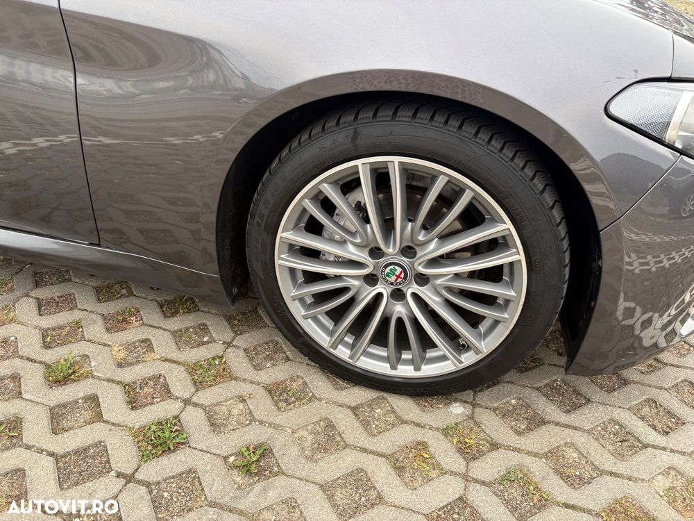 Alfa Romeo Giulia 2.2 JTDM Aut. Super - 10