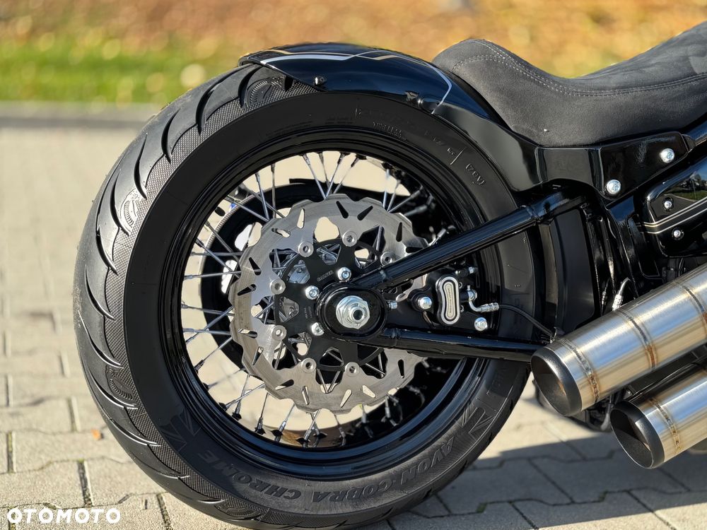 Harley-Davidson Softail Standard - 4