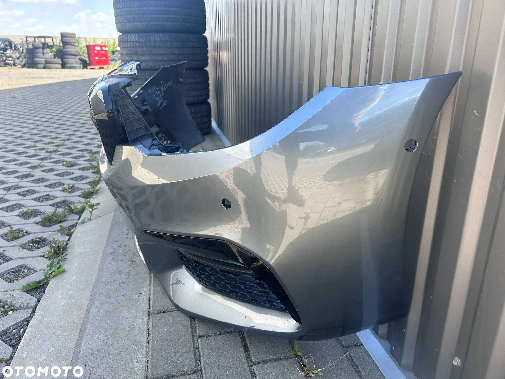 BMW 5 G30 M-Pakiet Zderzak Przód Przedni 6xPDC Radar Frozen Arctic Gray 490 - 5